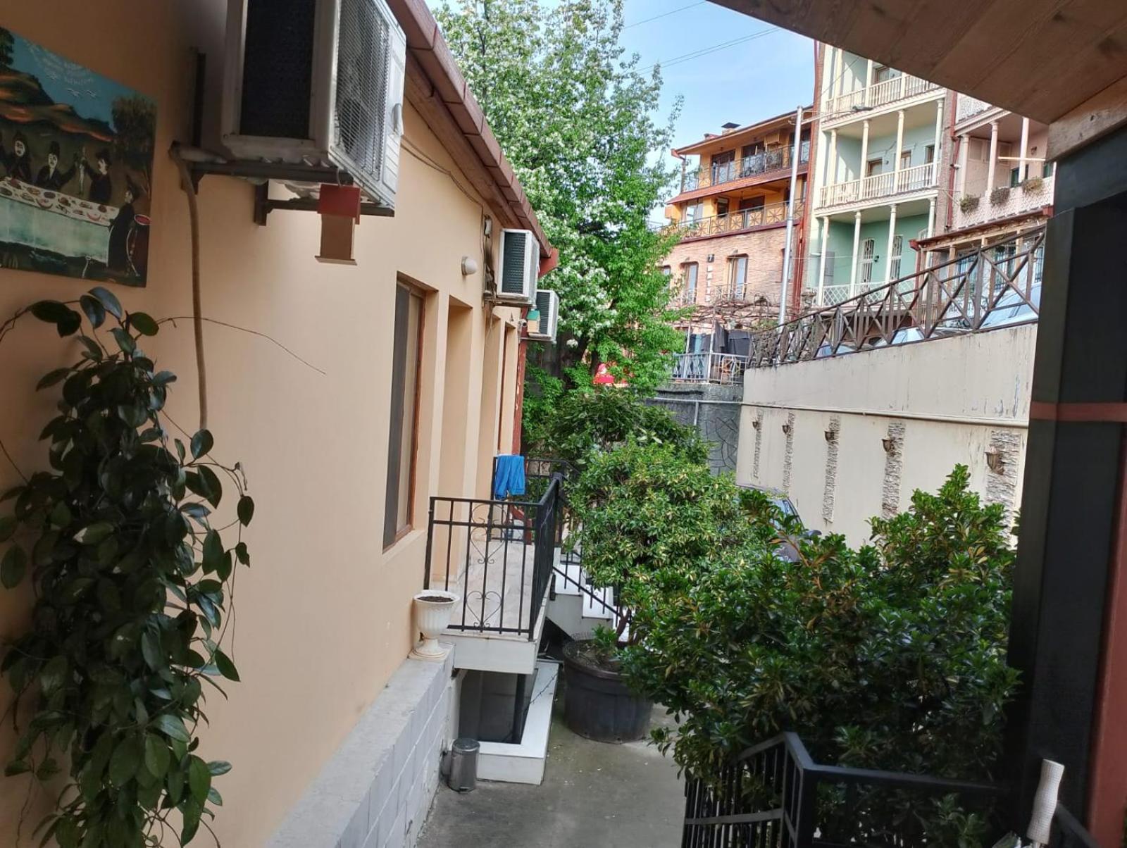 Two Lions Hotel Tbiliszi Kültér fotó